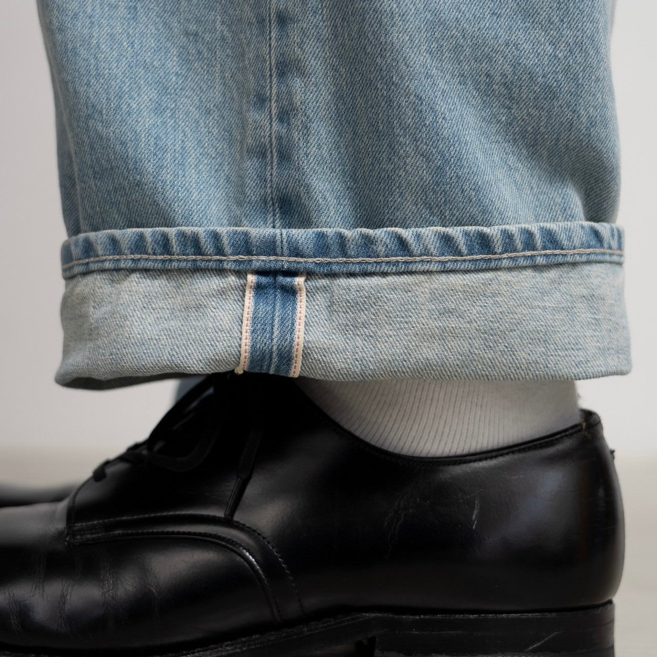 Selvage Denim Two Tuck Pants  / LIGHT FADE