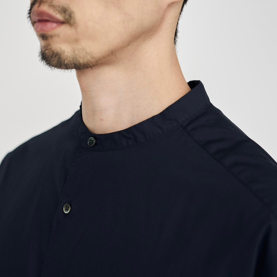 [BASIC] Broad L/S Oversized Band Collar Shirt