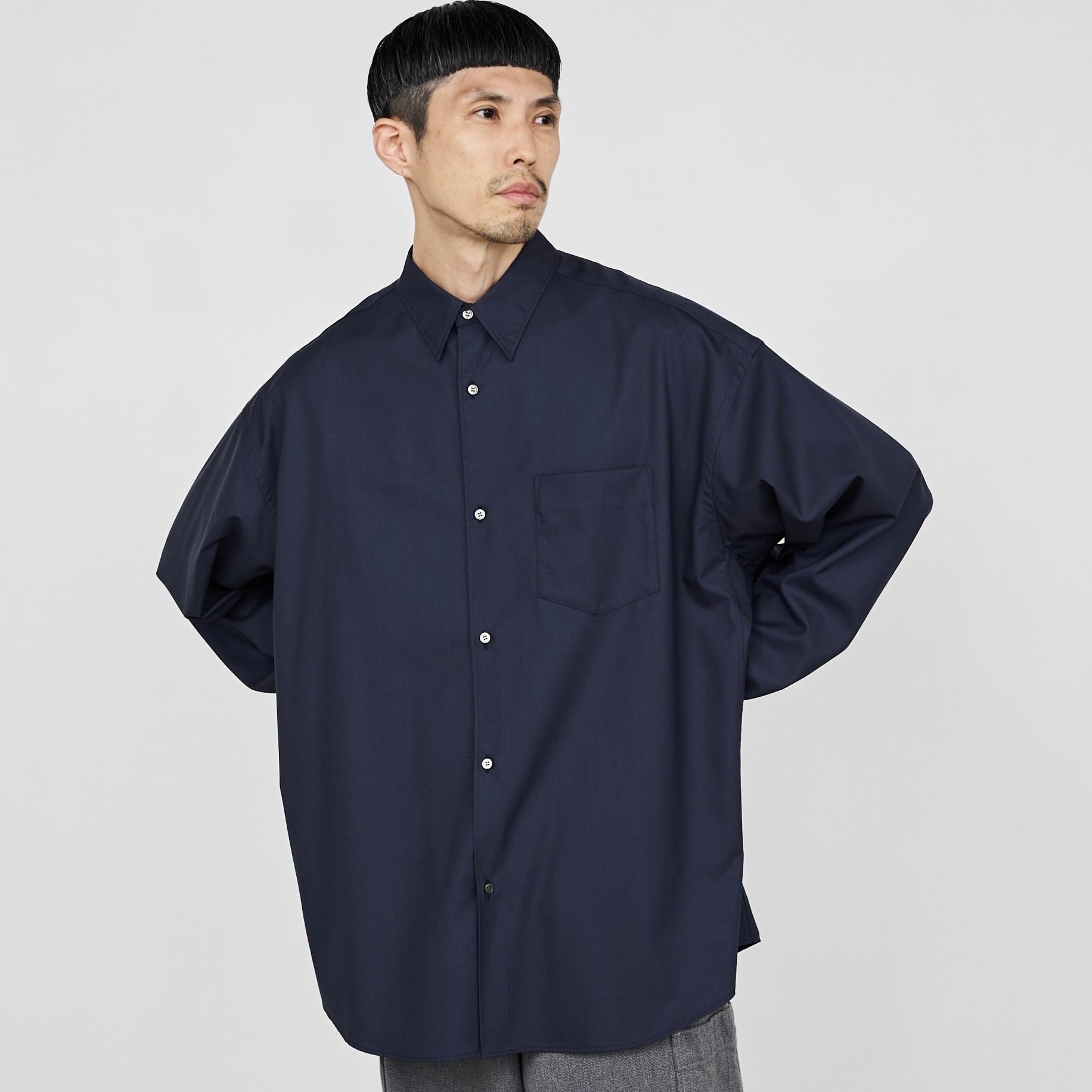 Fine Wool Tropical Pivot Sleeve Oversized Regular Collar Shirt