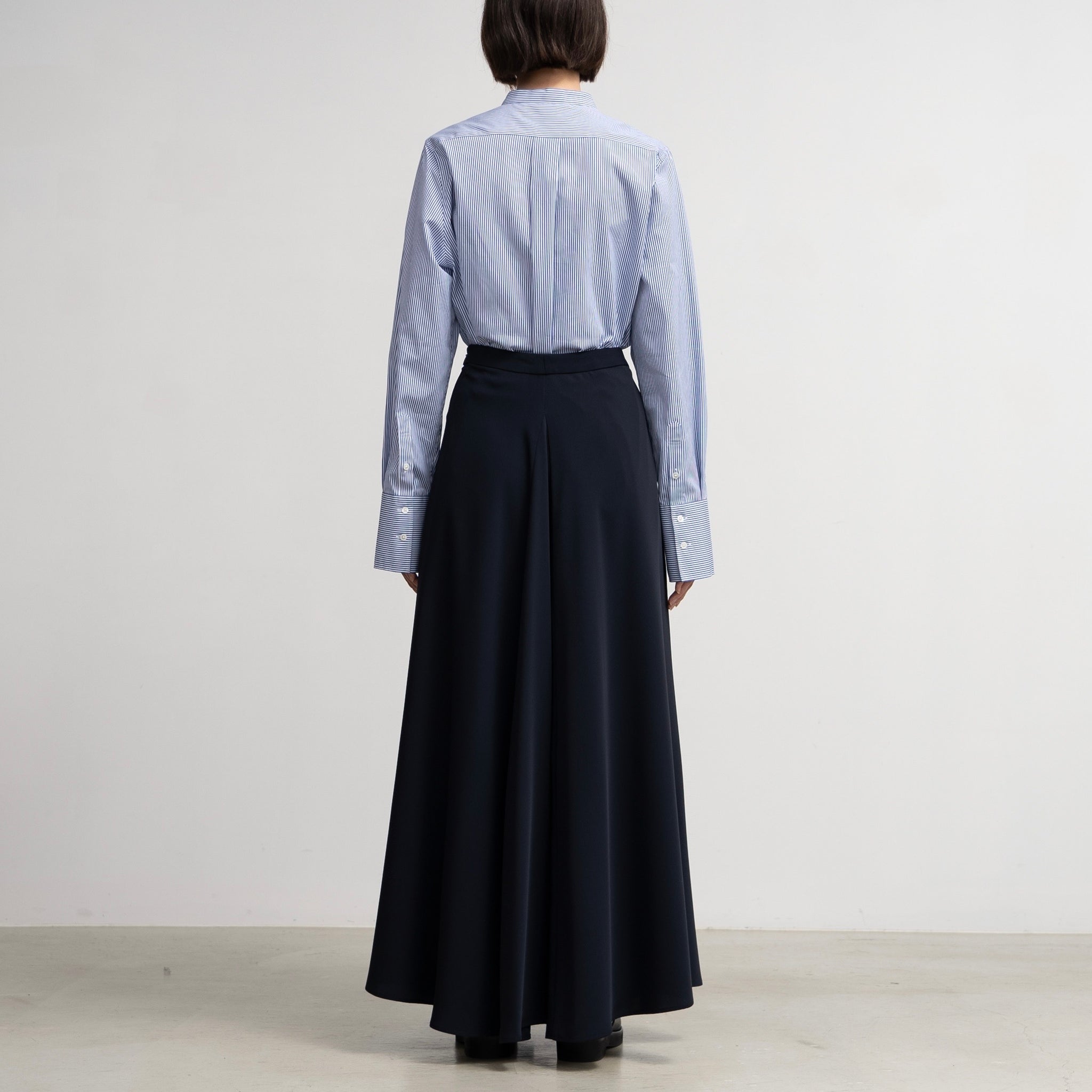 [BASIC] Satin Flare Skirt
